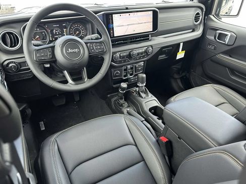 New 2026 Jeep Gladiator Sport AWD/4WD image 10