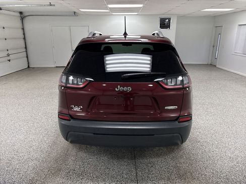 Used 2019 Jeep Cherokee Latitude Plus w/ Cold Weather Group image 7