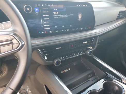 Used 2025 Chevrolet Tahoe LT image 26