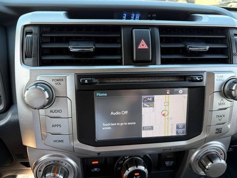 Used 2016 Toyota 4Runner SR5 AWD/4WD image 99