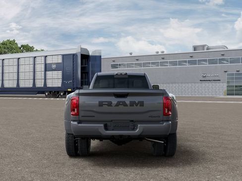 New 2026 RAM 3500 Big Horn AWD/4WD image 8