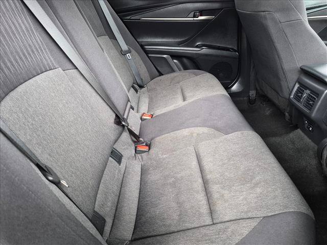 Used 2025 Toyota Camry LE FWD image 17
