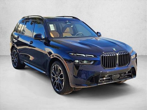 New 2026 BMW X7 xDrive40i w/ M Sport Package image 3
