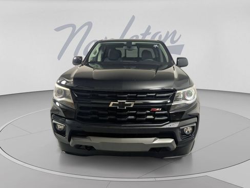 Used 2021 Chevrolet Colorado Z71 w/ Z71 Midnight Edition AWD/4WD image 3