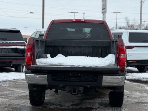 Used 2014 Chevrolet Silverado 2500 LT w/ Custom Sport Truck Package image 35