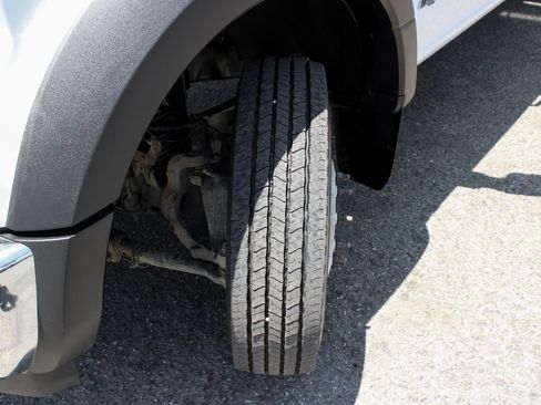 Used 2017 Ford F450 XL w/ Power Equipment Group image 41