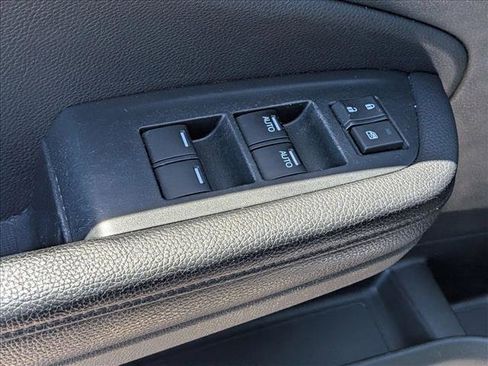 Used 2022 Honda Pilot Special Edition image 12