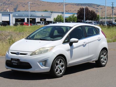 Used 2011 Ford Fiesta SES w/ 301A Rapid Spec Order Code FWD image 7