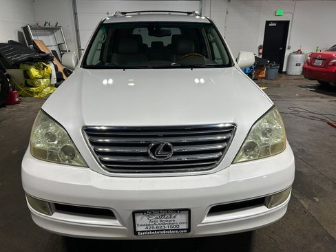 Used 2004 Lexus GX 470 image 2