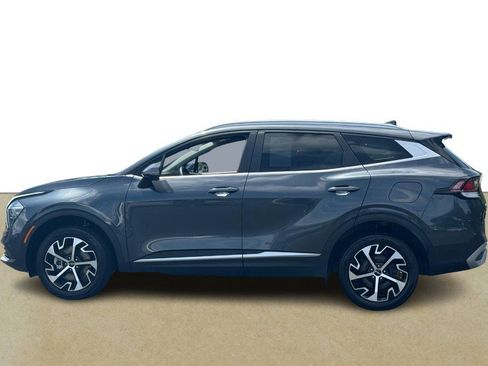 Used 2023 Kia Sportage EX AWD/4WD image 2