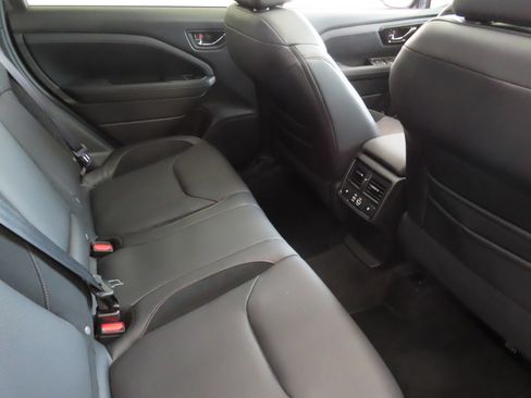 Used 2026 Subaru Forester Touring AWD/4WD image 25