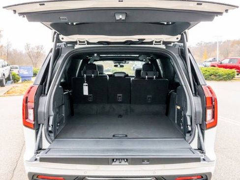 New 2025 Ford Expedition Max Platinum w/ Stealth Performance Package image 6