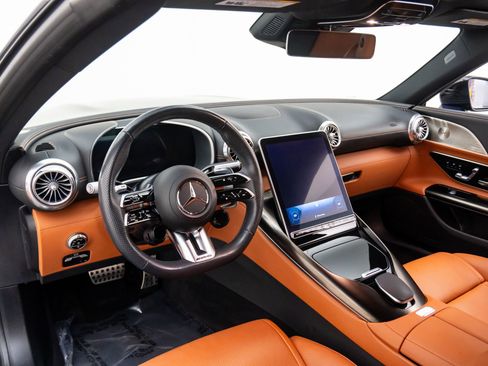 Used 2023 Mercedes-Benz SL 55 AMG 4MATIC image 10