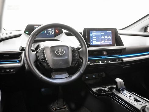 Used 2024 Toyota Prius XLE image 16