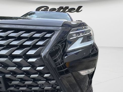 Used 2023 Lexus GX 460 Premium w/ Accessory Package AWD/4WD image 41