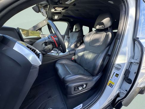 Used 2024 BMW XM image 13