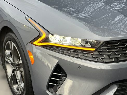 Used 2022 Kia K5 EX w/ EX Premium Package image 10