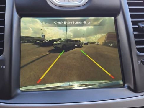 Used 2023 Chrysler 300 Touring image 20