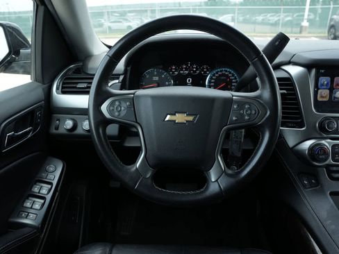 Used 2017 Chevrolet Tahoe LT w/ LT Midnight Edition AWD/4WD image 9