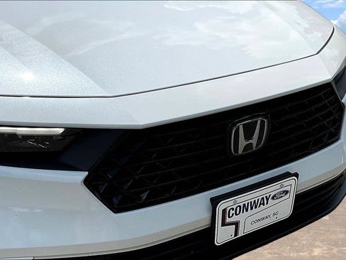 Used 2023 Honda Accord EX image 34