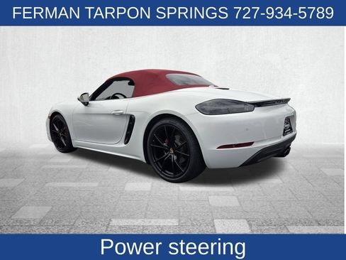 Used 2019 Porsche 718 Boxster RWD image 8