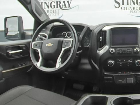 Used 2021 Chevrolet Silverado 2500 LT w/ Remote Start Package AWD/4WD image 16