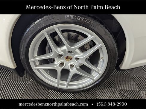 Used 2011 Porsche 911 Carrera 4 image 16