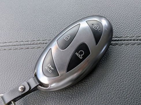 Used 2025 Hyundai Tucson SE FWD image 28