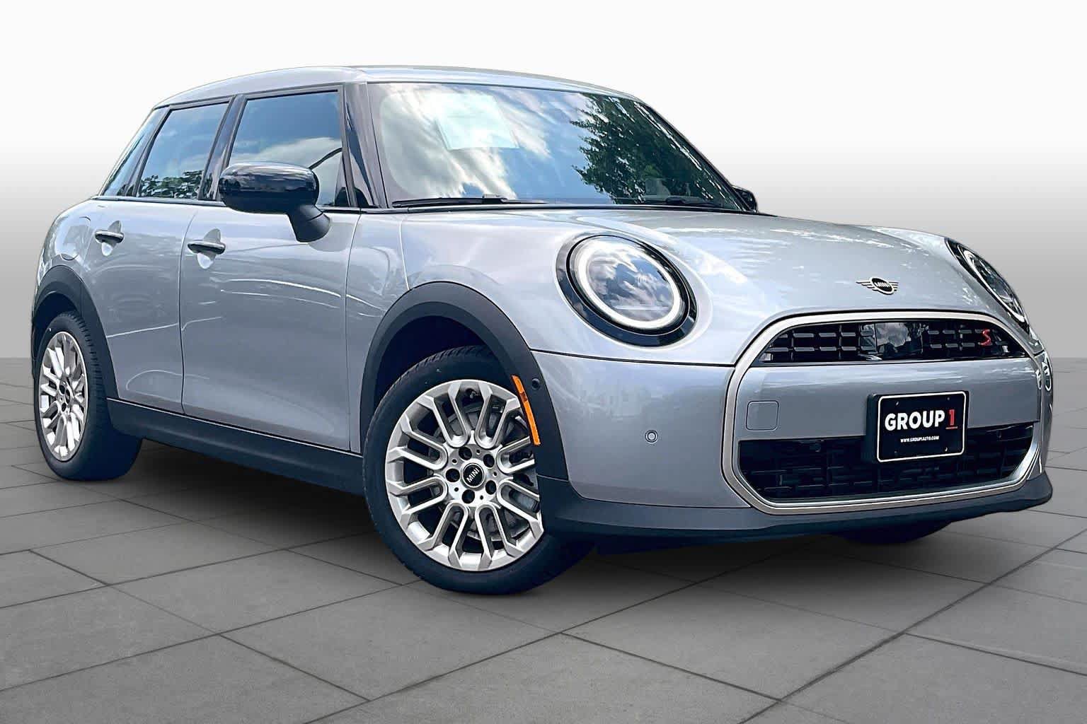 Used 2025 MINI Cooper S FWD image 4