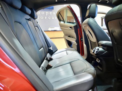 Used 2023 Alfa Romeo Stelvio Ti w/ Active Assist Plus Package image 21