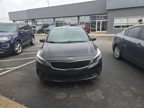 Used 2017 Kia Forte LX w/ LX Popular Package FWD image 9