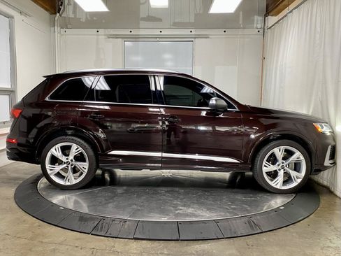 Used 2022 Audi SQ7 Prestige w/ Prestige Package AWD/4WD image 10