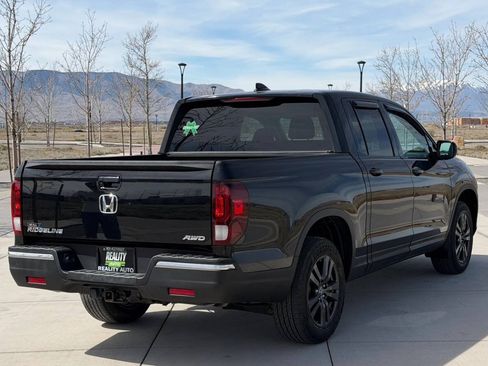 Used 2020 Honda Ridgeline Sport image 6