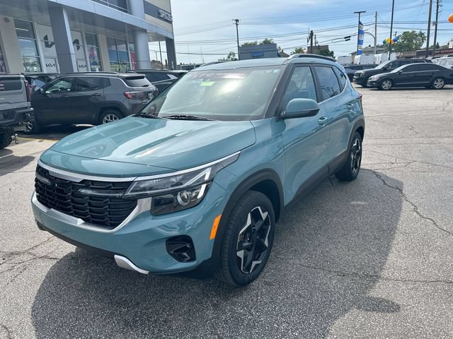 Certified 2024 Kia Seltos EX AWD/4WD image 11