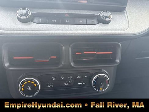 Used 2024 Ford Maverick XLT w/ Equipment Group 300A Standard AWD/4WD image 25