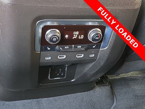 Used 2023 Chevrolet Tahoe Premier image 12