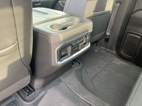 Used 2021 GMC Sierra 1500 Denali w/ Denali Ultimate Package AWD/4WD image 24