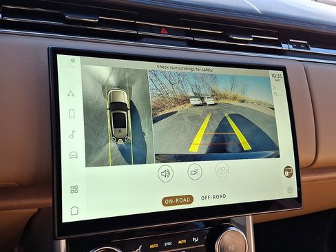 Used 2023 Land Rover Range Rover SE image 18