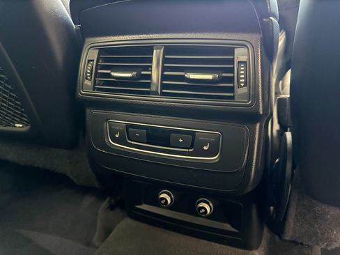 Used 2018 Audi Q7 3.0T Premium AWD/4WD image 51