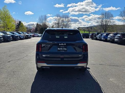 New 2026 Kia Sorento S w/ S Panoramic Sunroof Package AWD/4WD image 6