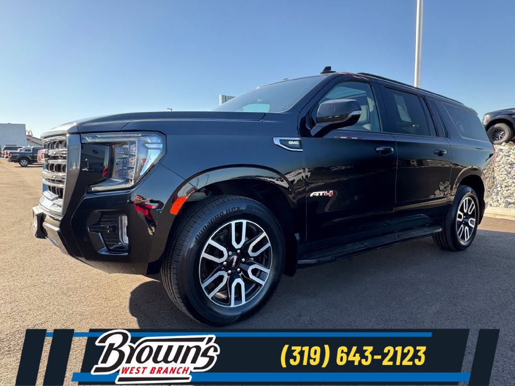 Used 2022 GMC Yukon XL AT4 AWD/4WD image 1