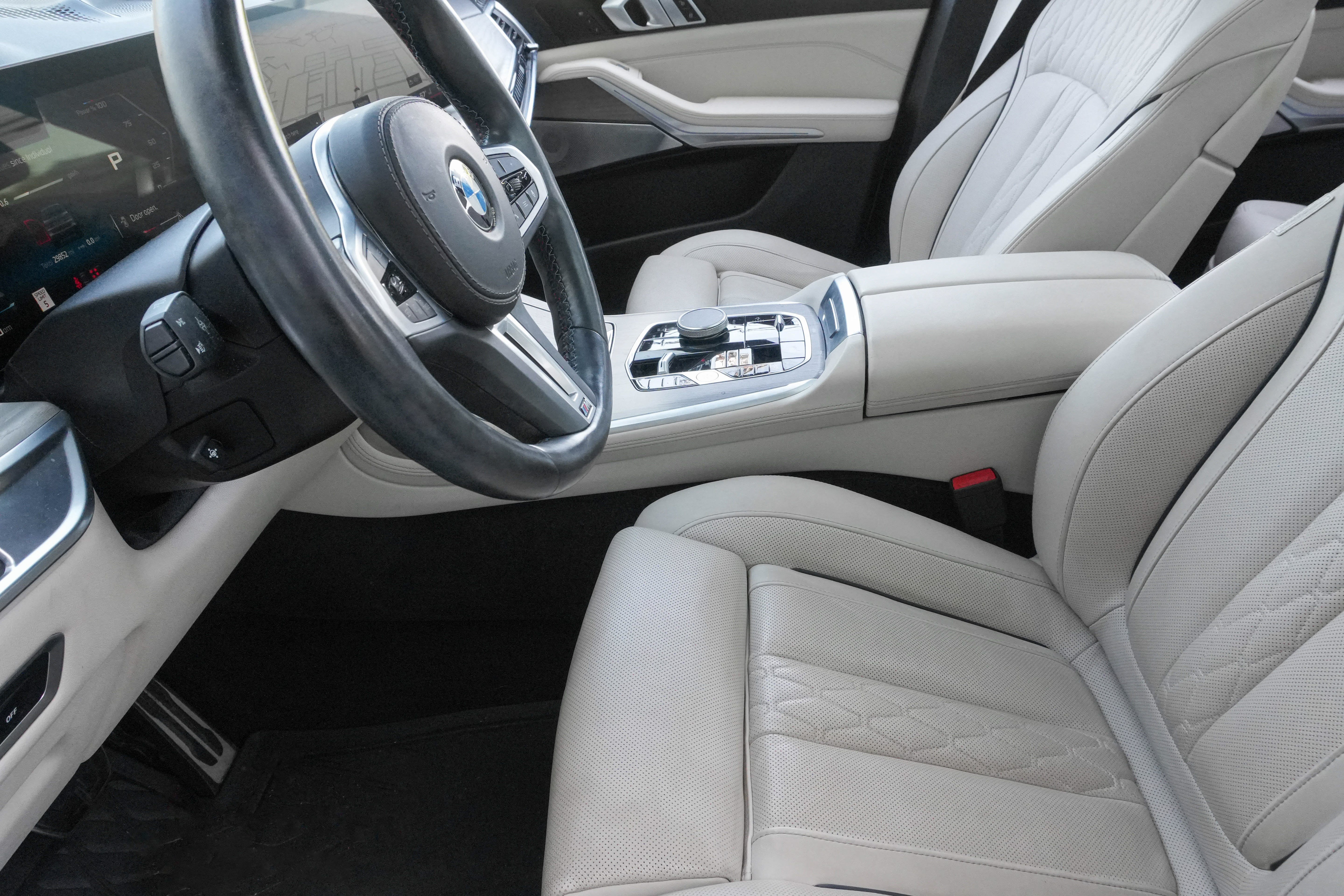 Certified 2024 BMW X7 M60i AWD/4WD image 12
