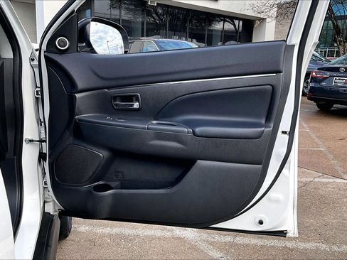 Used 2017 Mitsubishi Outlander Sport GT image 22