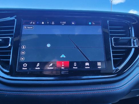 Used 2024 Dodge Durango GT image 16