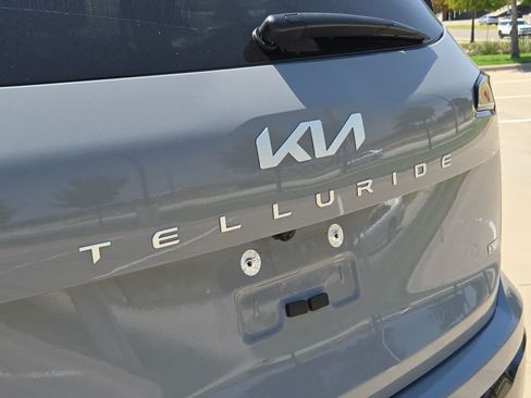 Used 2024 Kia Telluride SX Prestige X-Line AWD/4WD image 11