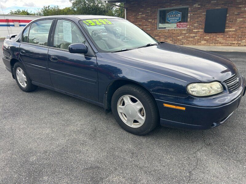 Used 2000 Chevrolet Malibu LS w/ Preferred Equipment Group 1 FWD image 1