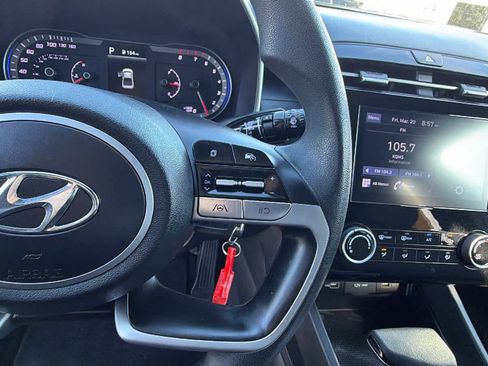 Used 2023 Hyundai Santa Cruz SE image 20