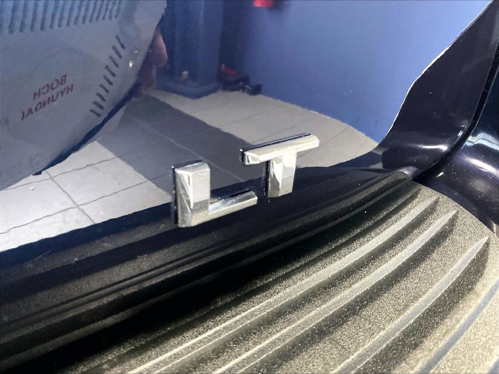 Used 2024 Chevrolet Suburban LT AWD/4WD image 29
