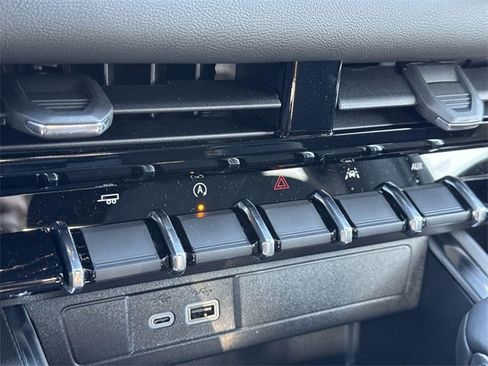 New 2026 GMC Canyon Elevation image 16