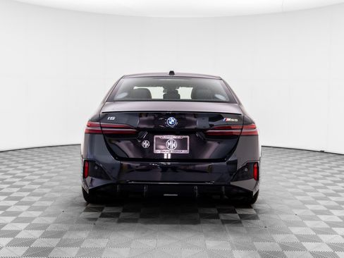 New 2026 BMW i5 AWD/4WD image 5